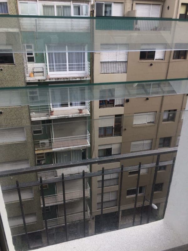 Departamento de 1 AMBIENTE DIVIDIDO CON BALCÓN SALIENTE A LA CALLE. - Imagen 3